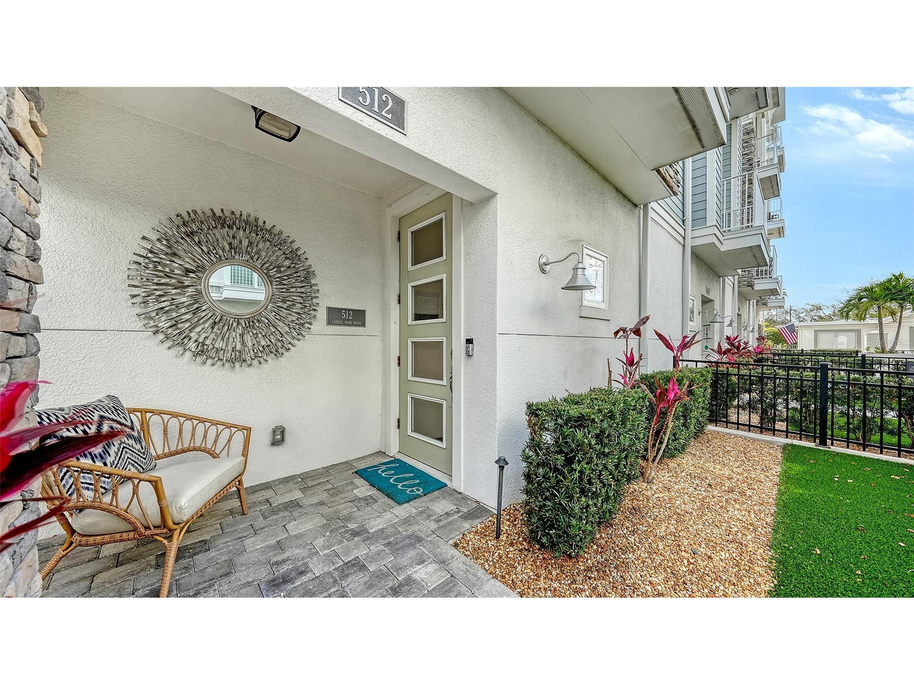 512 Laurel Park Drive Sarasota FL 34236 A4690253 image4