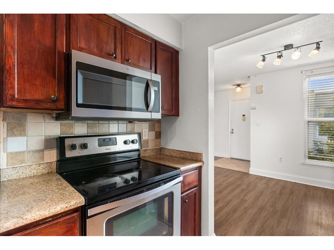 512 Orange Drive #32 Altamonte Springs FL 32701 O6362915 image15