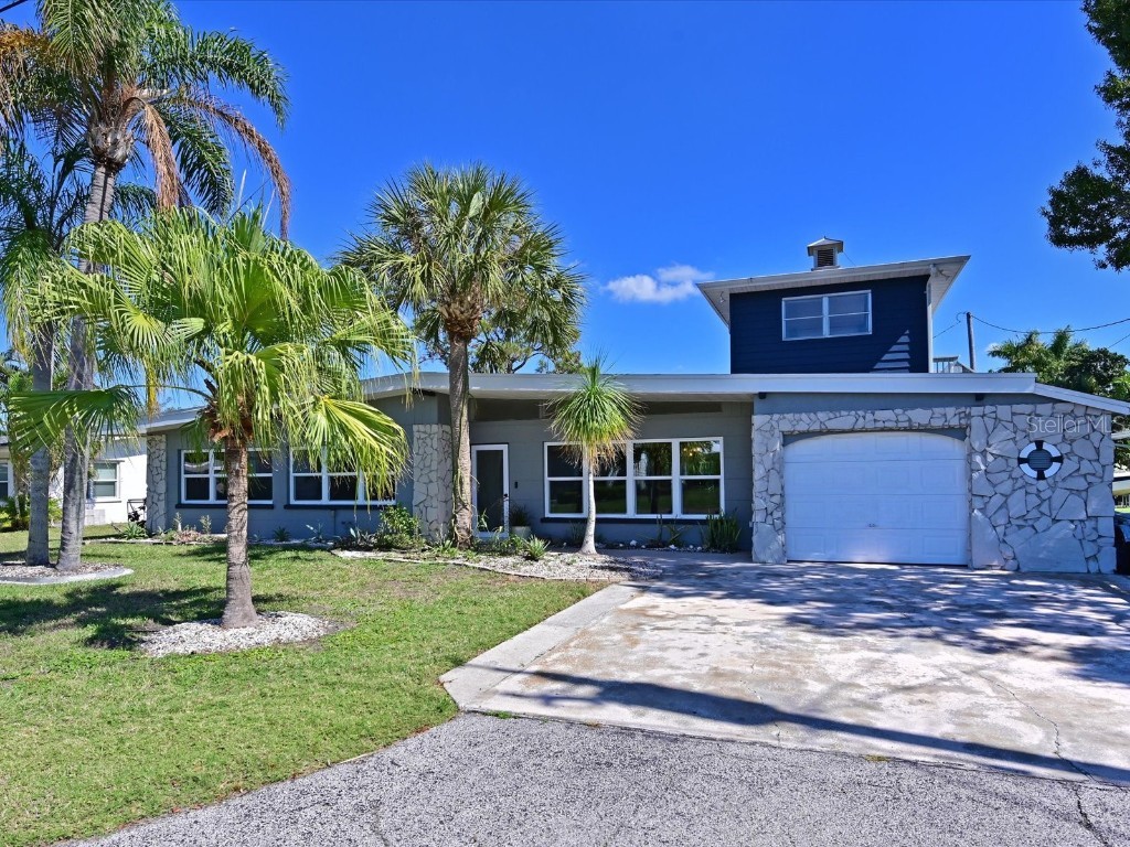 512 Palm Avenue Ellenton FL 34222 A4588002 image1