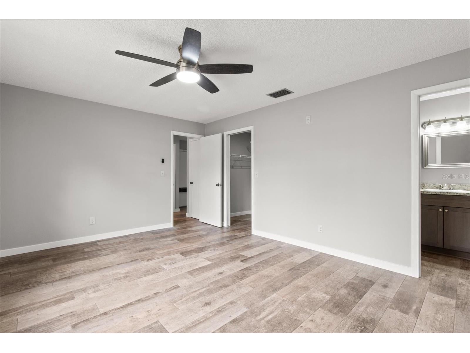 512 Paradise Point Crystal River FL 34429 OM726138 image20