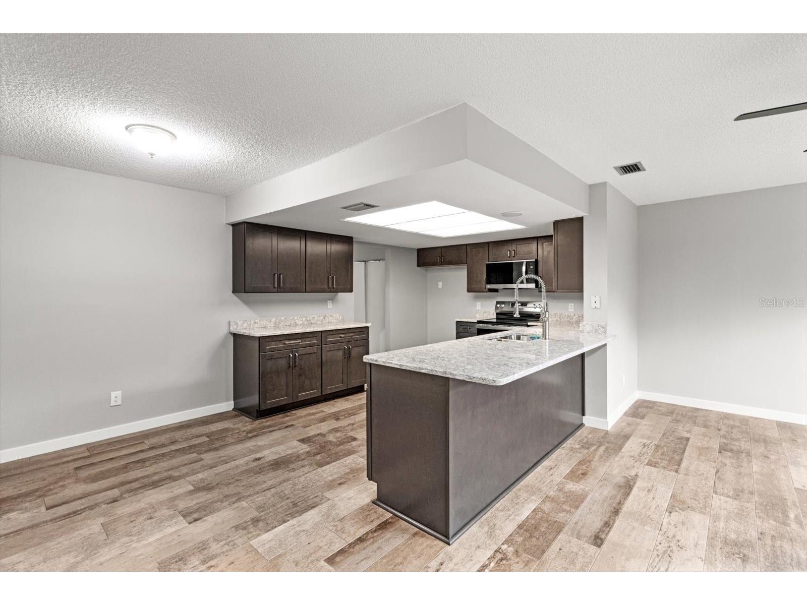 512 Paradise Point Crystal River FL 34429 OM726138 image29