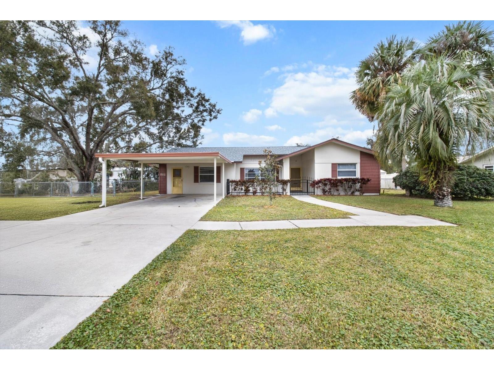 512 Paradise Point Crystal River FL 34429 OM726138 image3