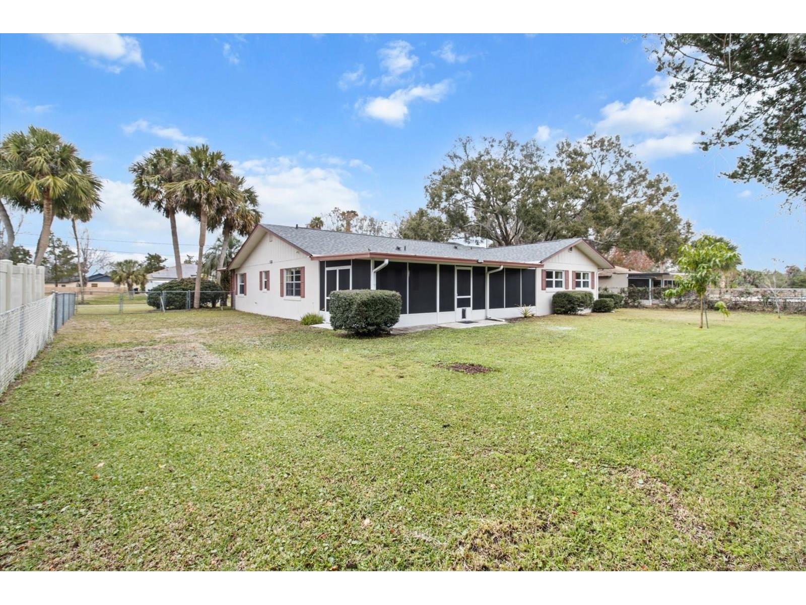 512 Paradise Point Crystal River FL 34429 OM726138 image45