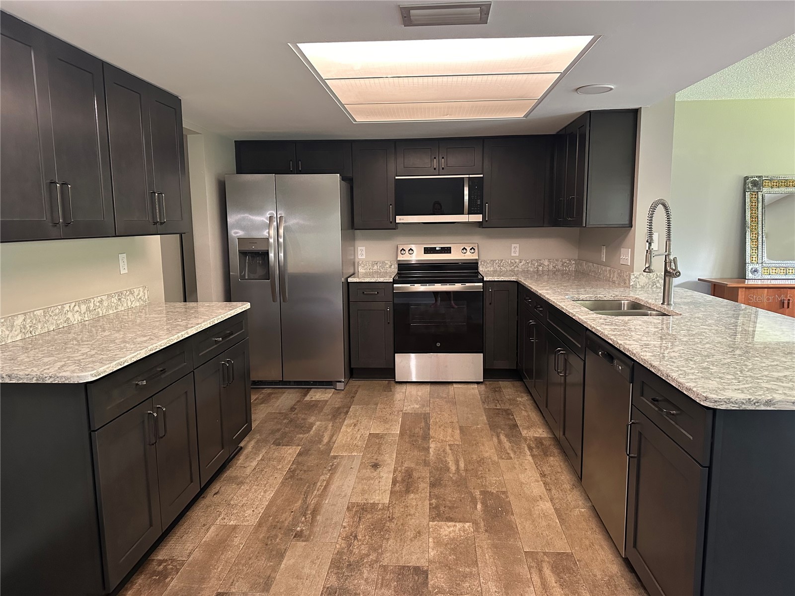 512 Paradise Point Crystal River FL 34429 OM726138 image60