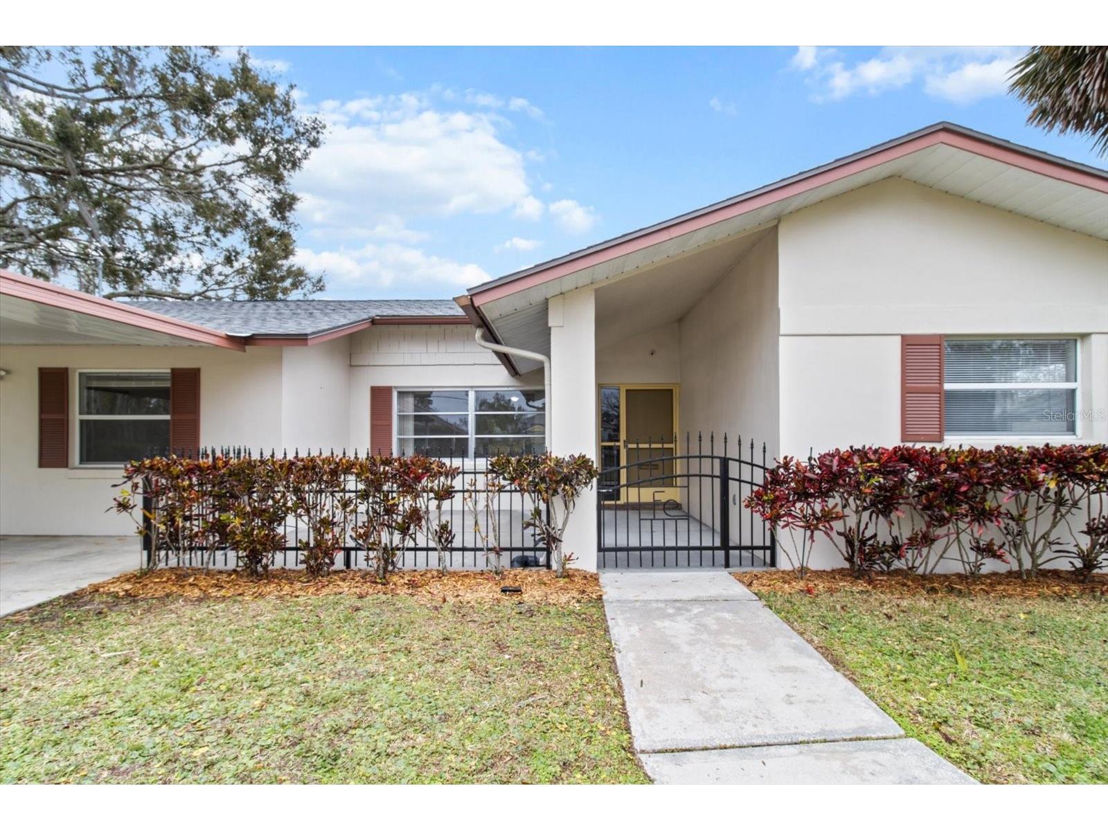 512 Paradise Point Crystal River FL 34429 OM726138 image7