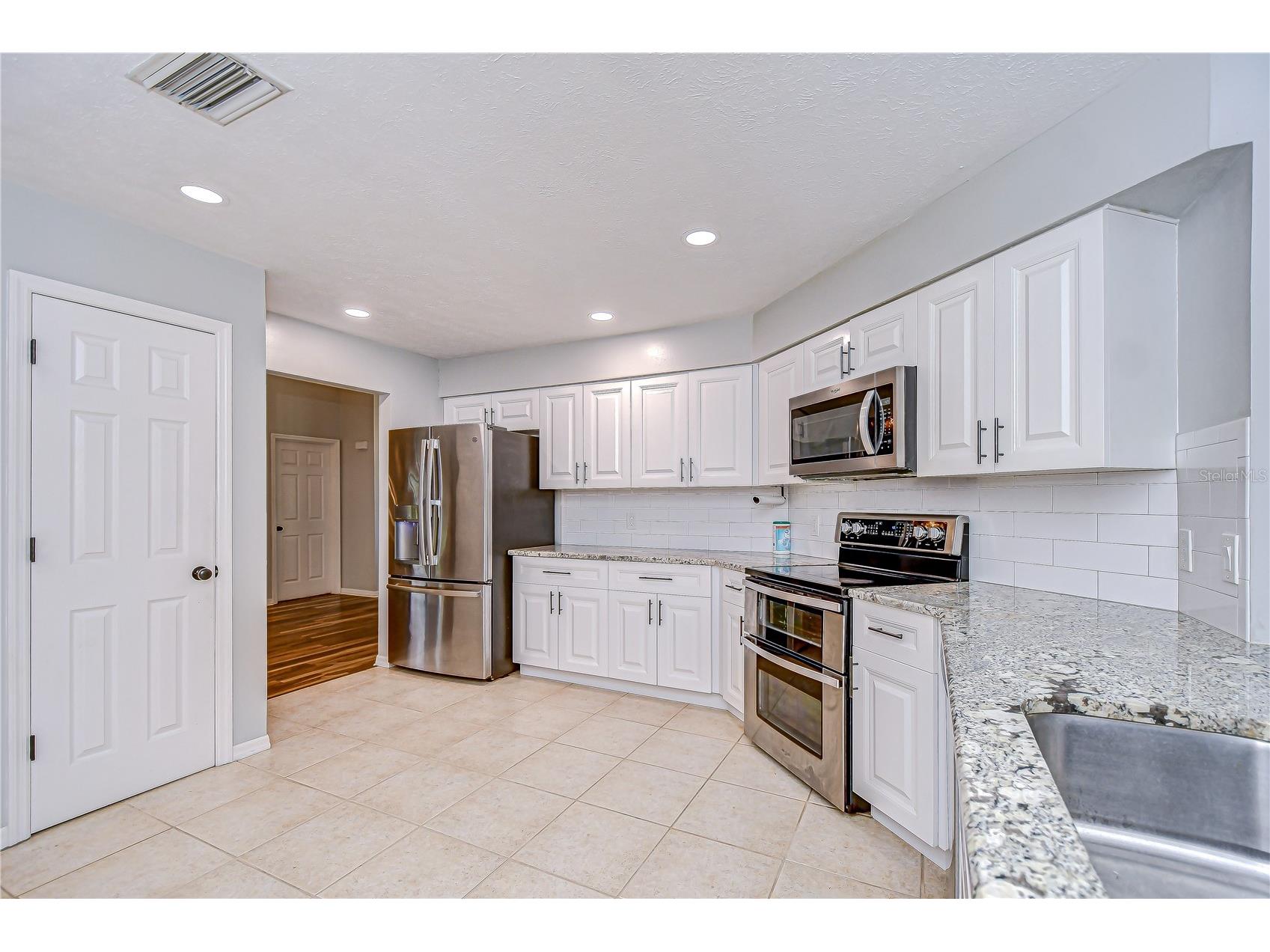 512 Pinewalk Drive Brandon FL 33510 TB8401133 image10