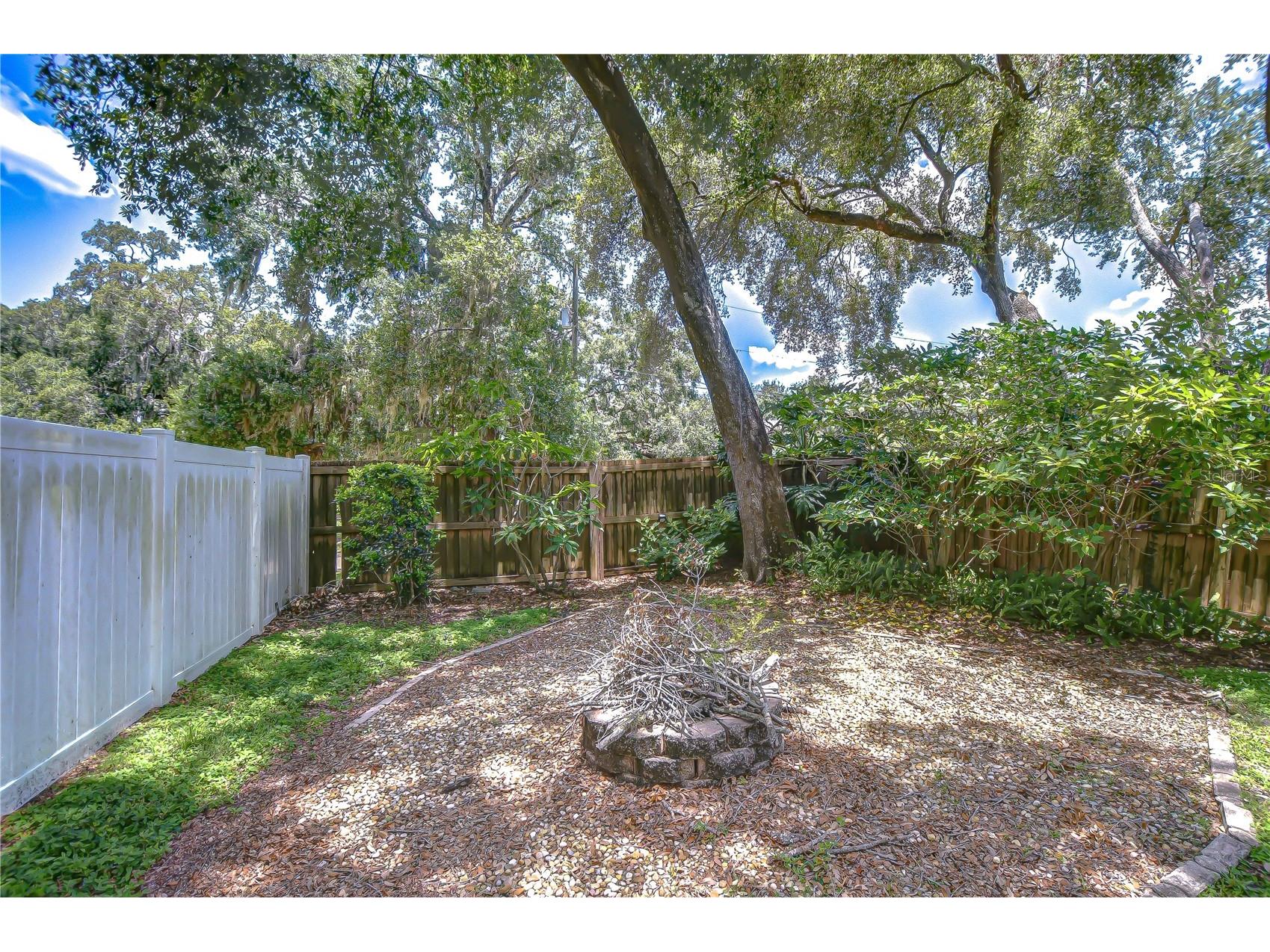 512 Pinewalk Drive Brandon FL 33510 TB8401133 image26