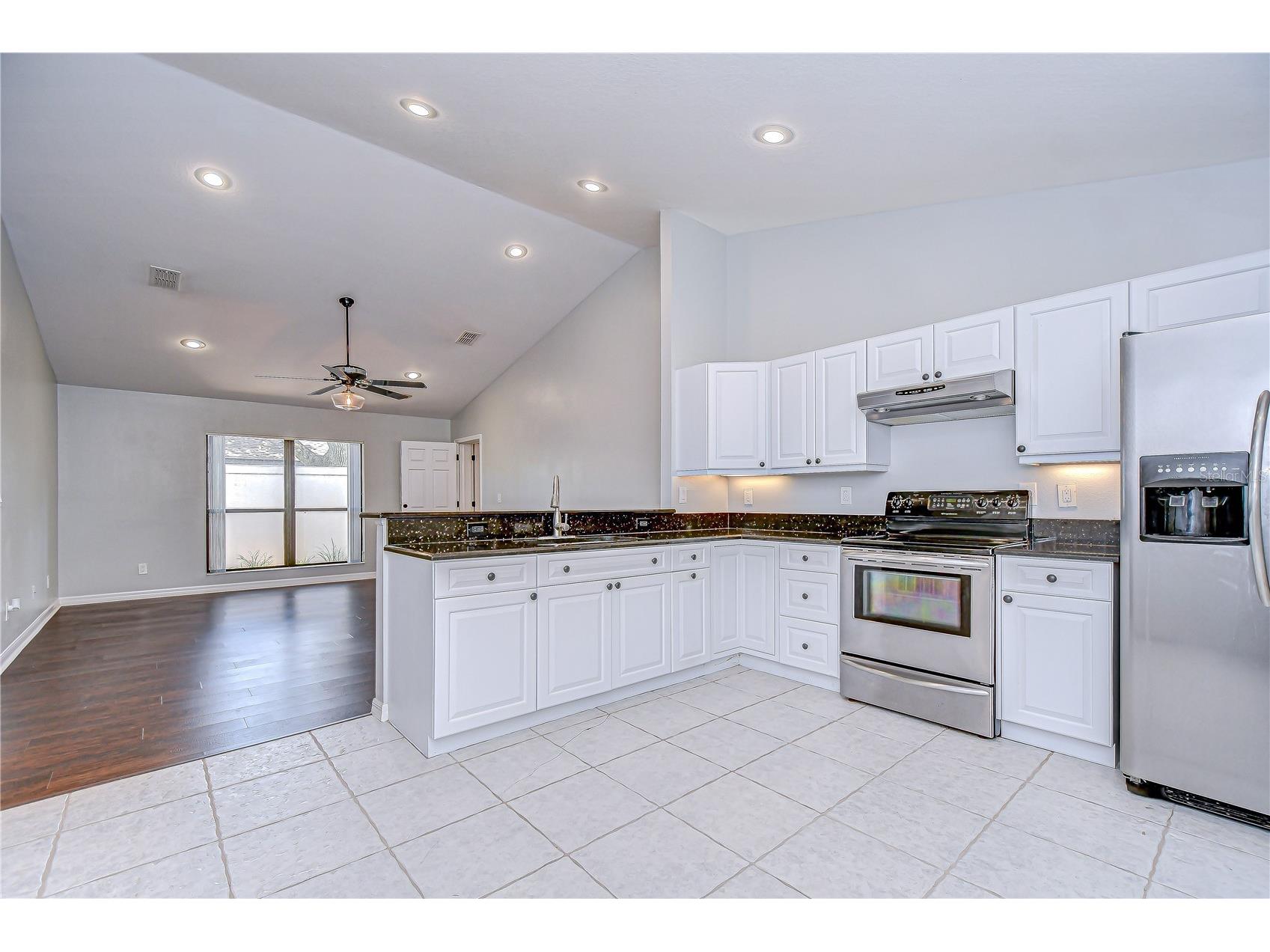 512 Pinewalk Drive Brandon FL 33510 TB8401133 image30