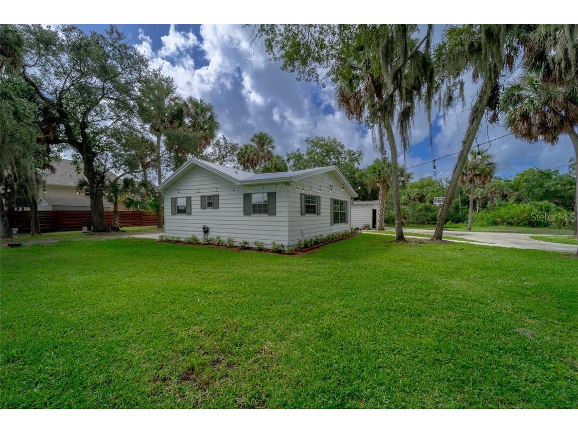 512 S 51st Street Tampa FL 33619 - PALM RIVER MCKAY BAY TB8406777 image2