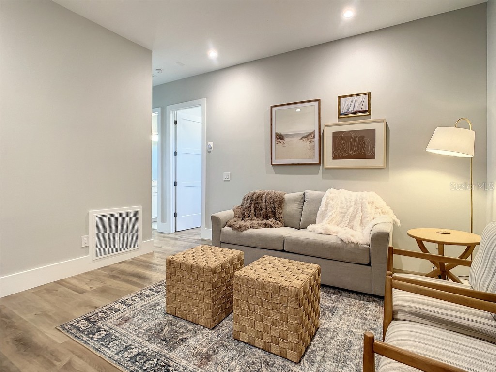 512 S Peninsula Avenue New Smyrna Beach FL 32169 O6314515 image25