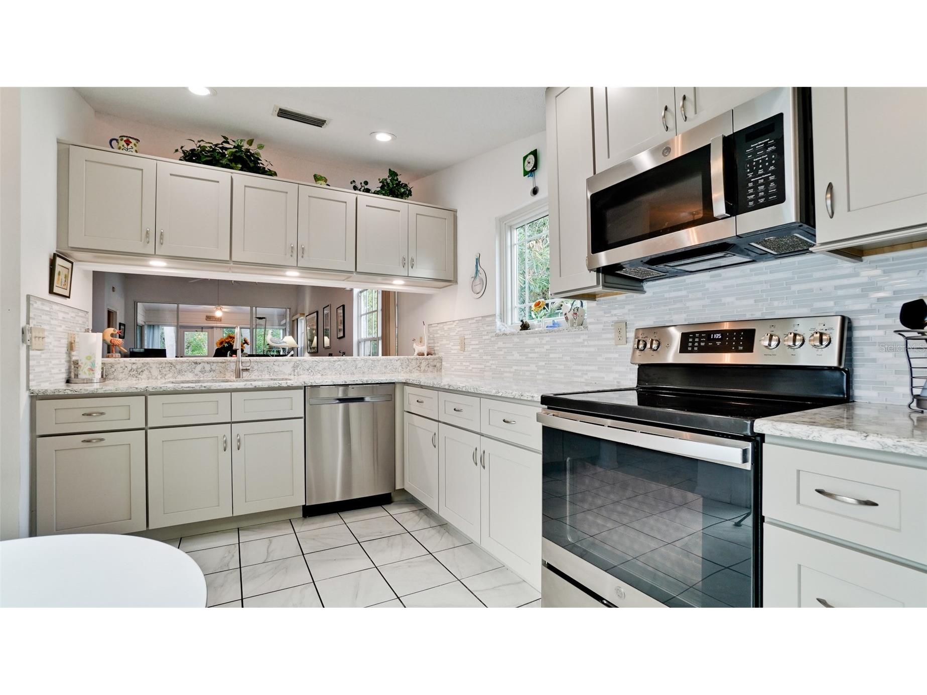 512 Sanderling Circle Bradenton FL 34209 A4662227 image14