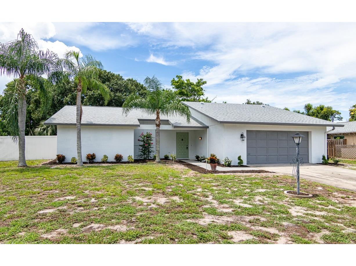 512 Saturn Avenue Sarasota FL 34243 A4617224 image1