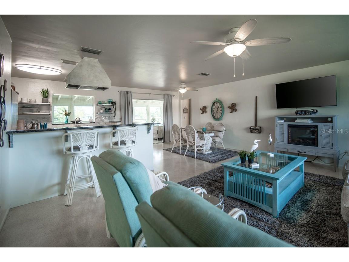 512 Shamrock Blvd Venice FL 34293 A4677386 image10