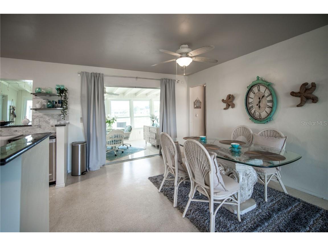 512 Shamrock Blvd Venice FL 34293 A4677386 image12