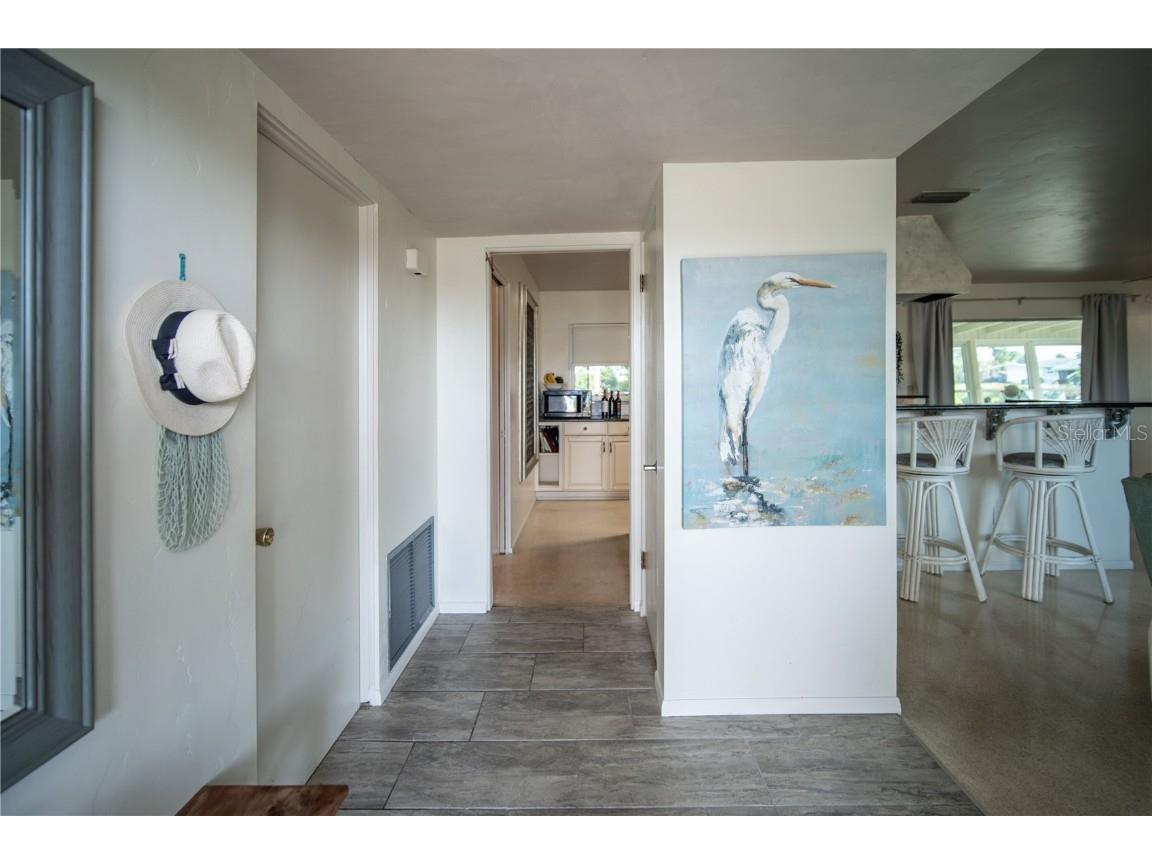 512 Shamrock Blvd Venice FL 34293 A4677386 image8