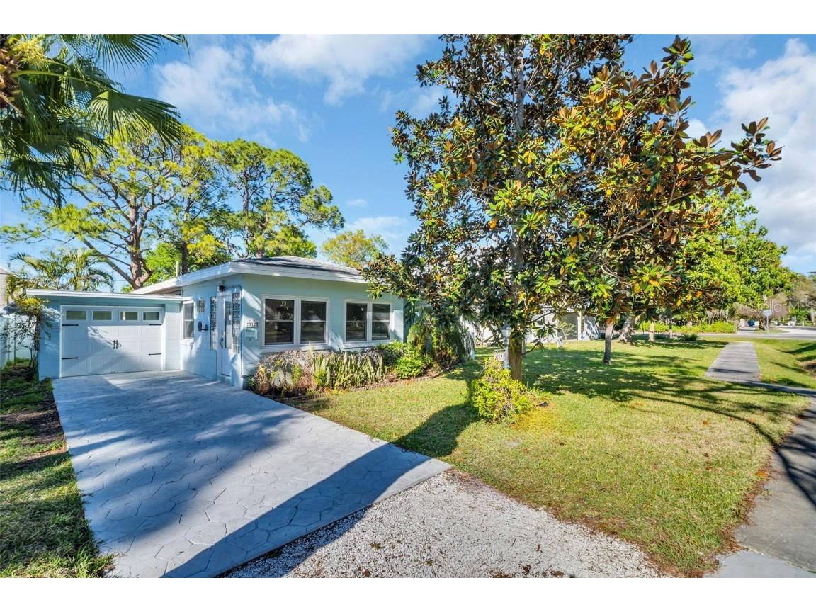 512 Tennessee Avenue Crystal Beach FL 34681 TB8363106 image1
