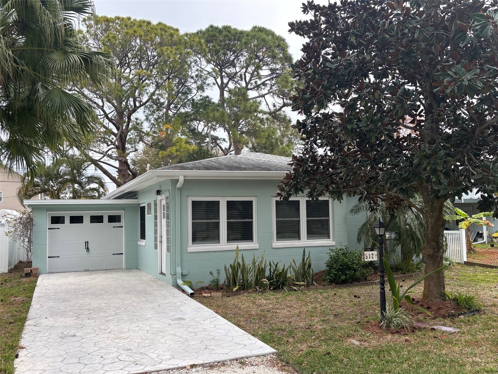 512 Tennessee Avenue Crystal Beach FL 34681 TB8454793 image1