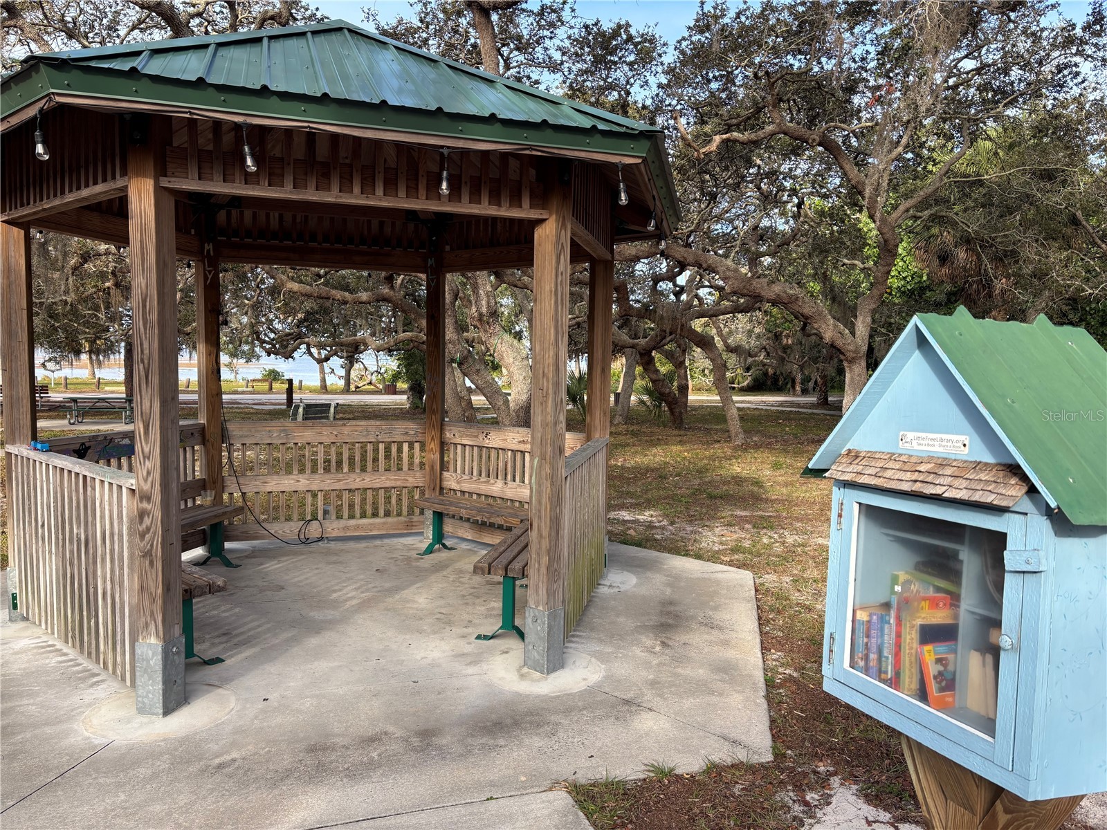 512 Tennessee Avenue Crystal Beach FL 34681 TB8454793 image22