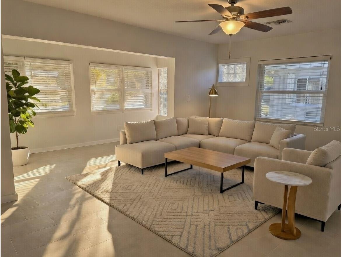 512 Tennessee Avenue Crystal Beach FL 34681 TB8454793 image3