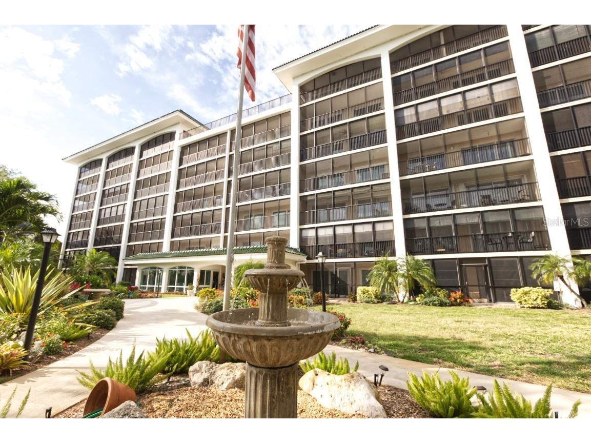 512 W Venice Avenue #503 Venice FL 34285 N6127202 image1