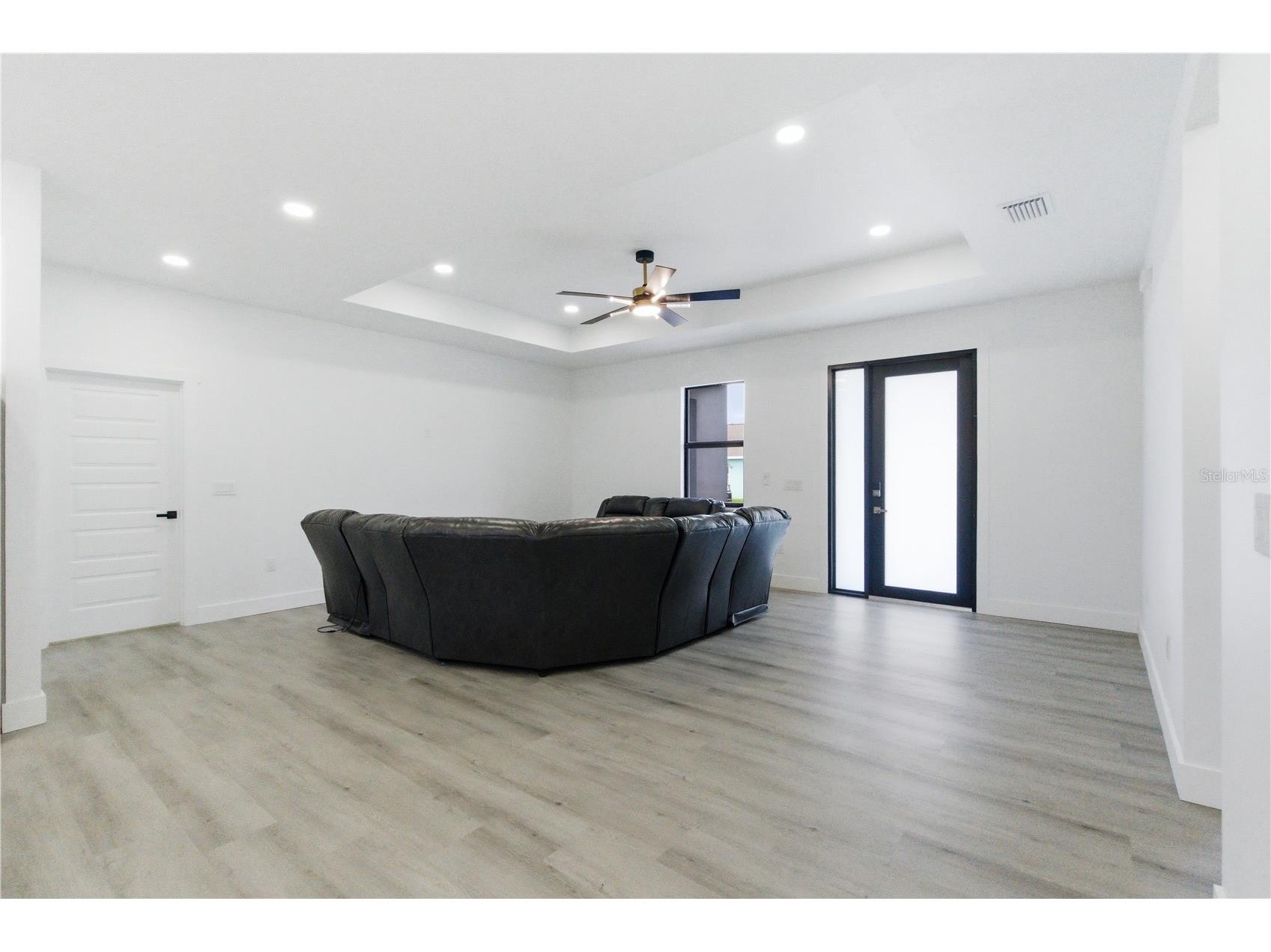 5120 65th Avenue N Pinellas Park FL 33781 TB8498632 image11