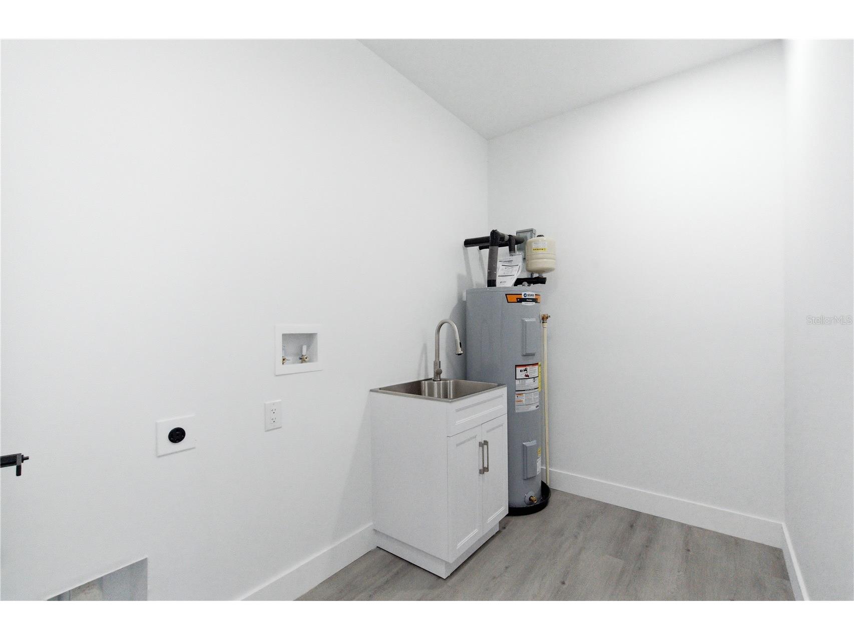 5120 65th Avenue N Pinellas Park FL 33781 TB8498632 image30