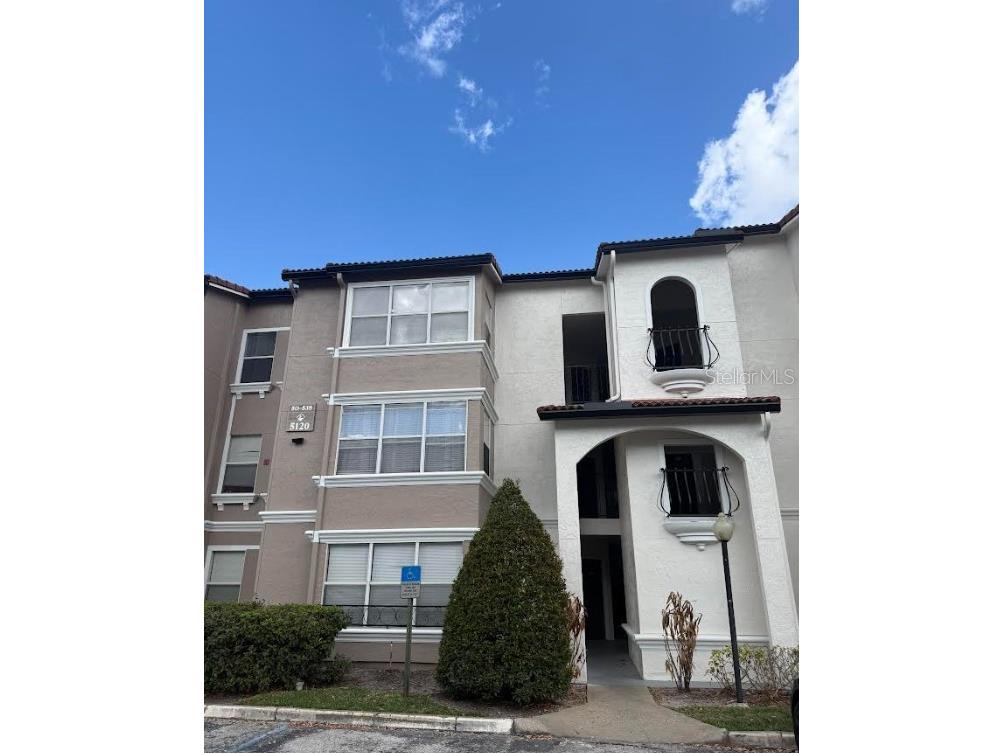 5120 Conroy Road #15 Orlando FL 32811 O6368199 image1
