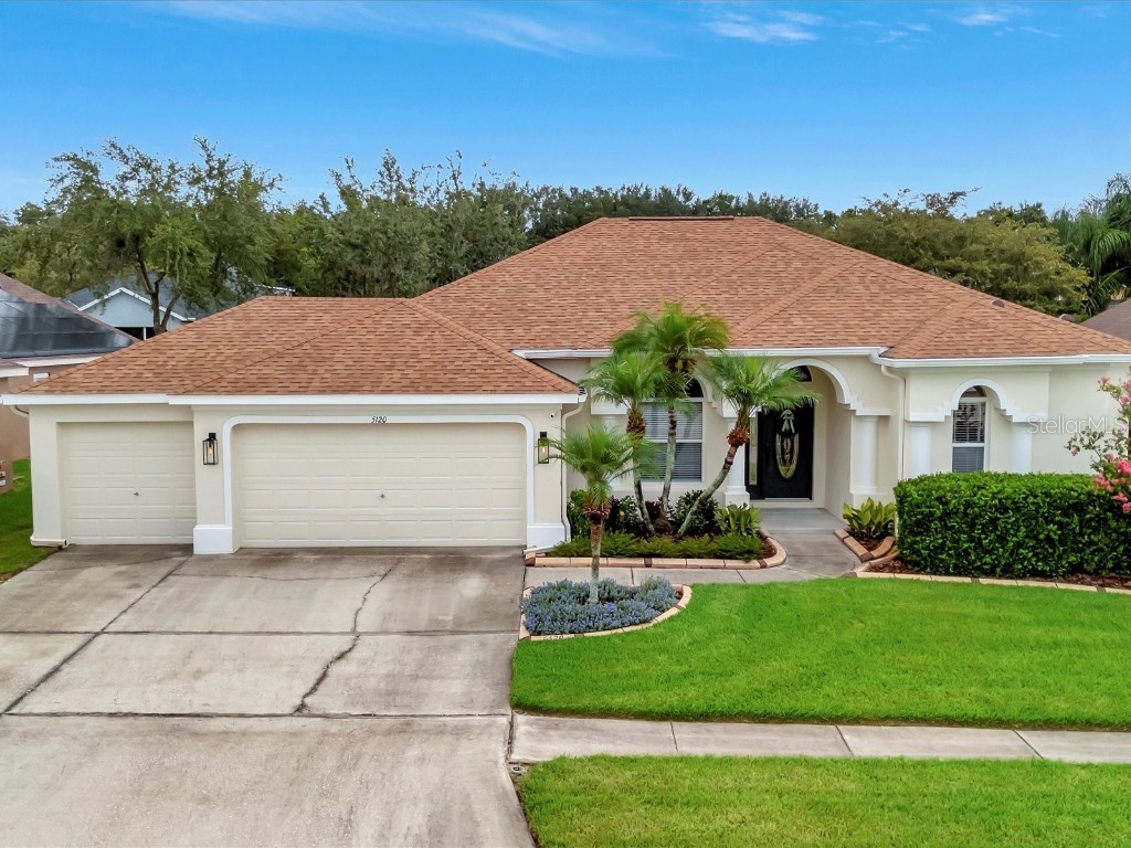 5120 Coopers Hawk Court Valrico FL 33596 A4616645 image1