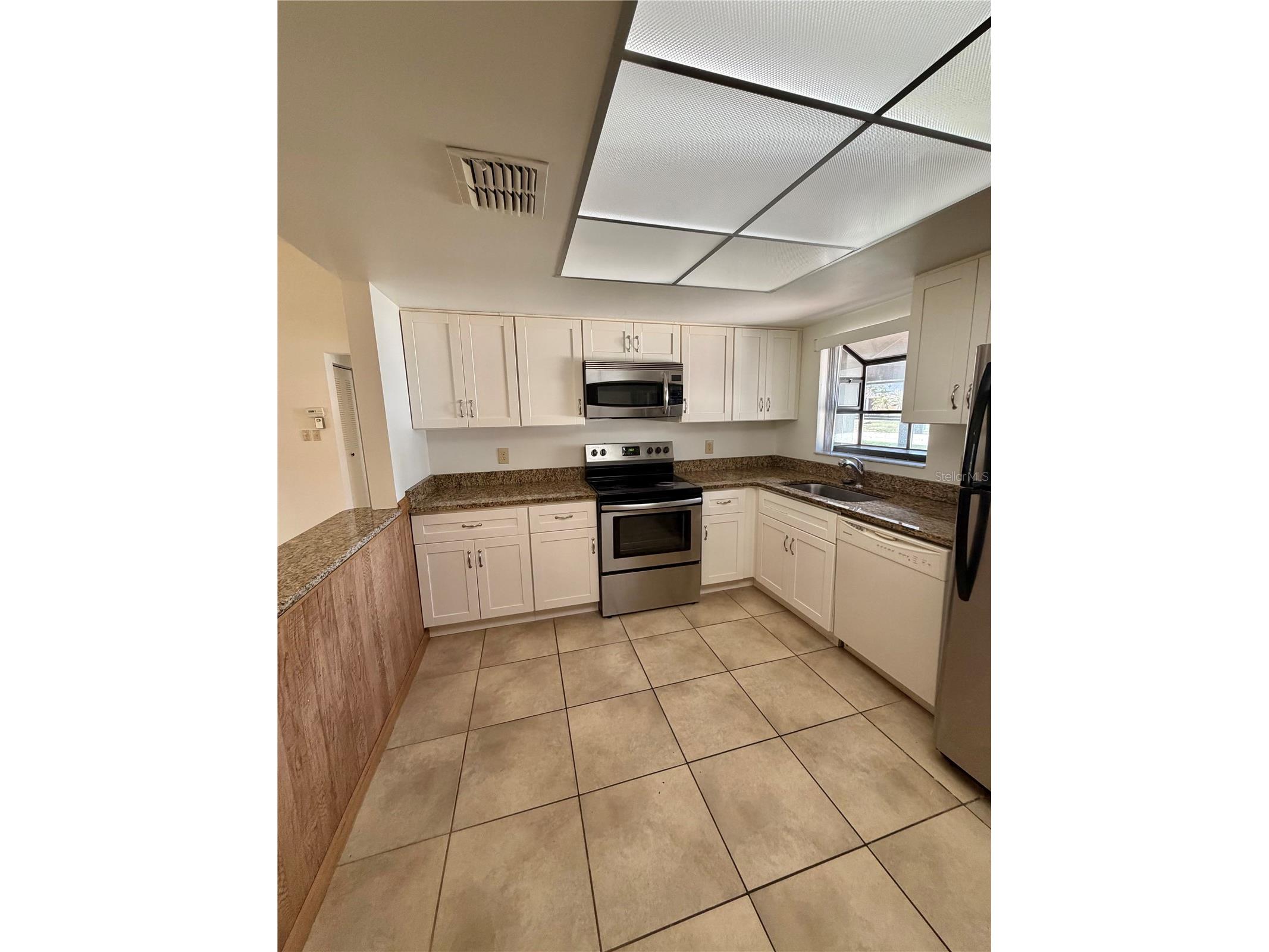 5120 Lazy Lake Circle Orlando FL 32821 O6406477 image11