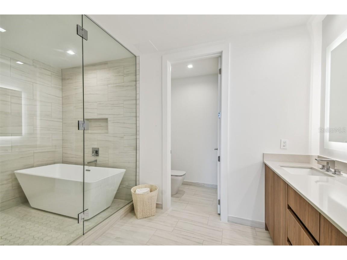 5120 Marina Way #15005 Tampa FL 33611 TB8397089 image37