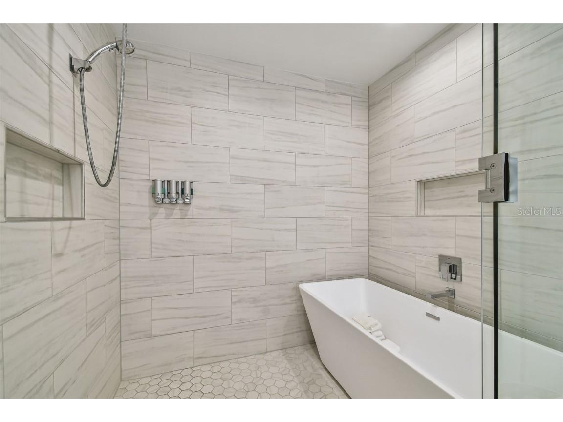 5120 Marina Way #15005 Tampa FL 33611 TB8397089 image38