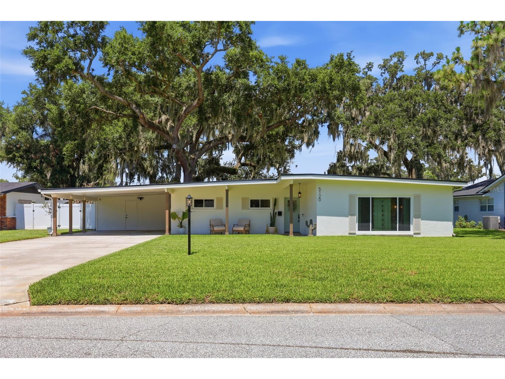 5120 Mortier Avenue Belle Isle FL 32812 - LAKE CONWAY CHAIN OF LAKES O6417886 image1