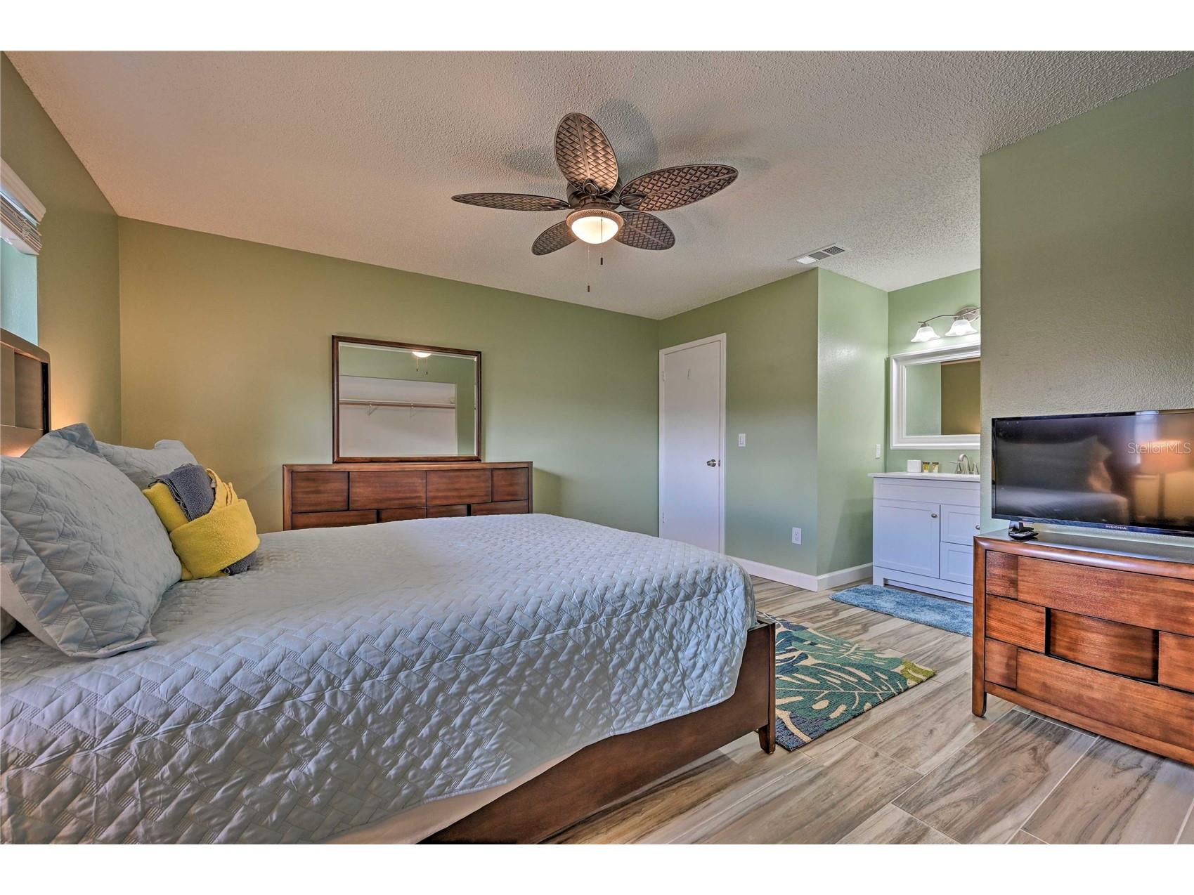 5120 Nashville Drive Tampa FL 33624 TB8511092 image25