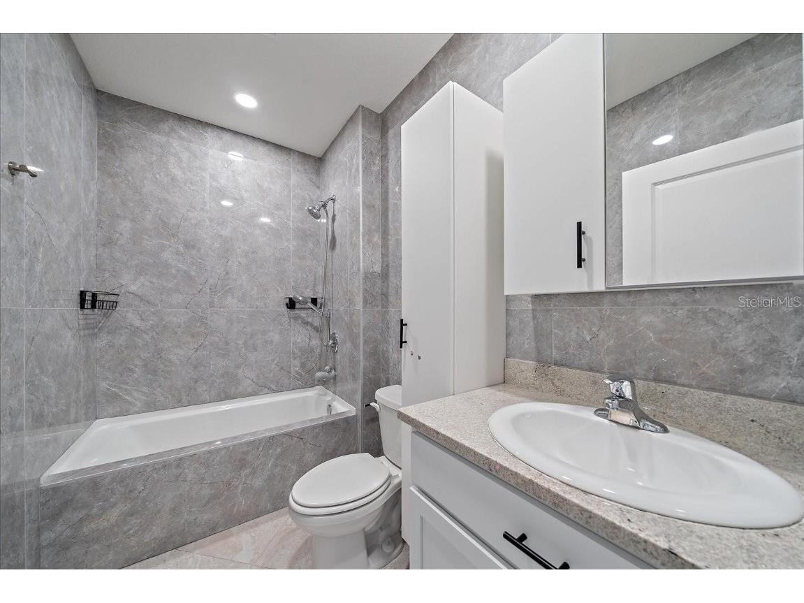 5120 Vecchio Court Bradenton FL 34211 A4624883 image26