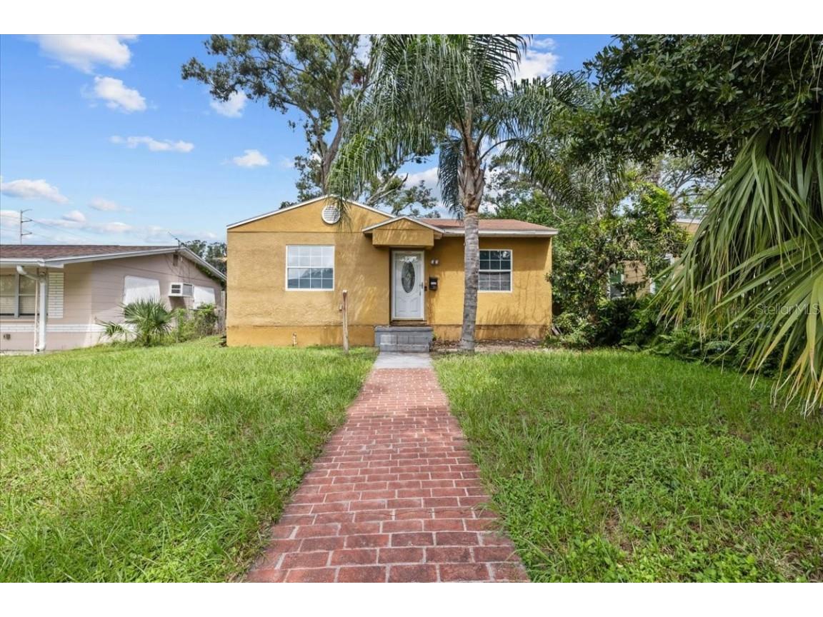 5121 3rd Avenue N Saint Petersburg FL 33710 TB8429238 image1