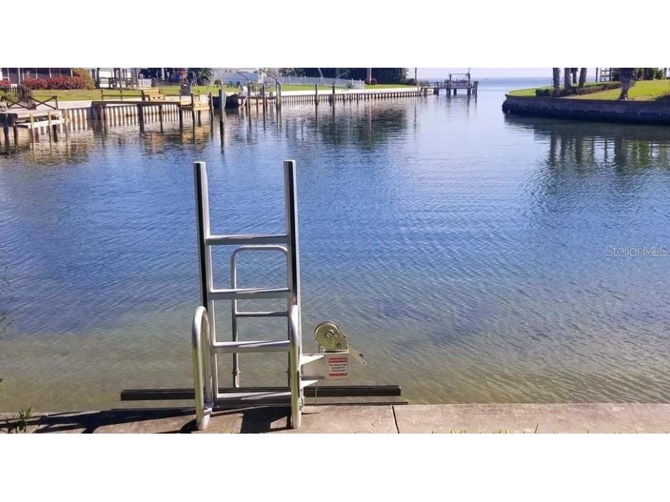 5121 Coquina Key Drive SE #C Saint Petersburg FL 33705 TB8526800 image54