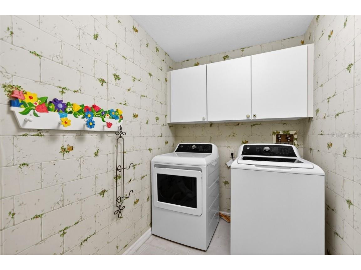 5121 Flagstone Drive Sarasota FL 34238 A4675325 image20