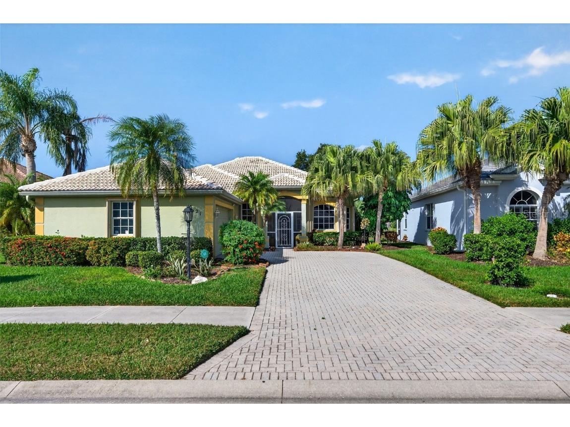 5121 Flagstone Drive Sarasota FL 34238 A4675325 image3