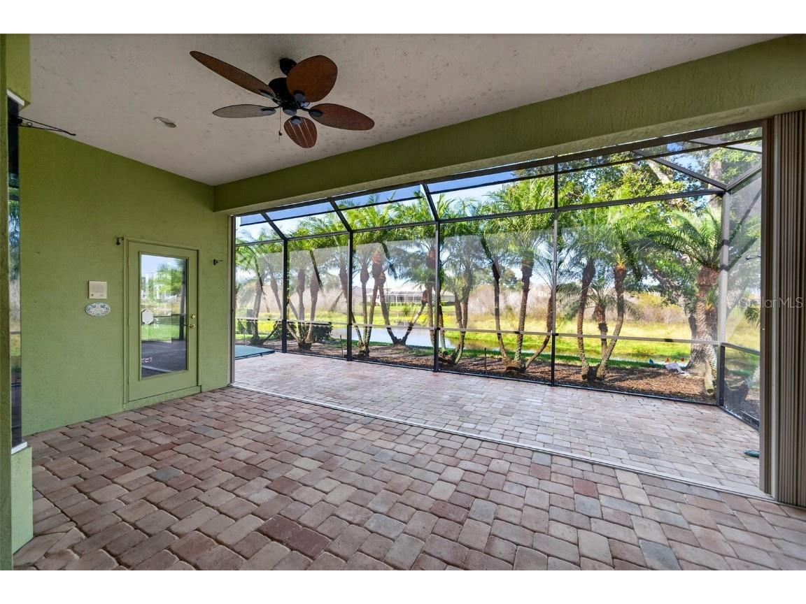 5121 Flagstone Drive Sarasota FL 34238 A4675325 image9