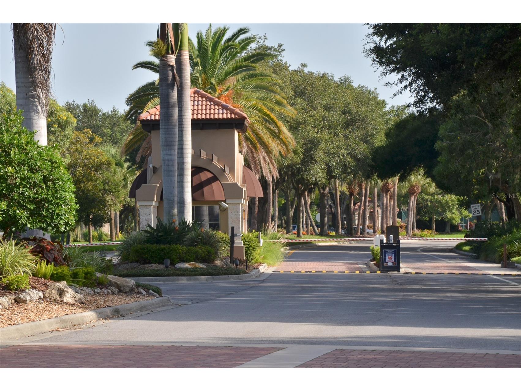 5121 Glade Fern Court Sarasota FL 34238 A4677978 image4