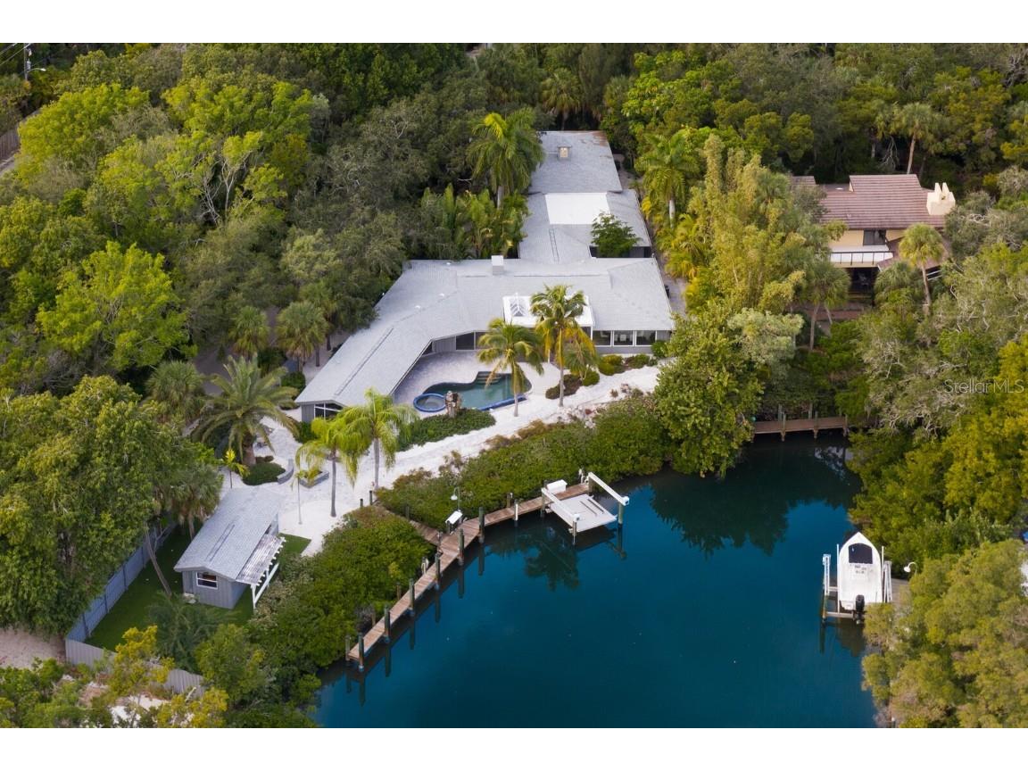 5121 Hidden Harbor Road Sarasota FL 34242 A4594029 image1