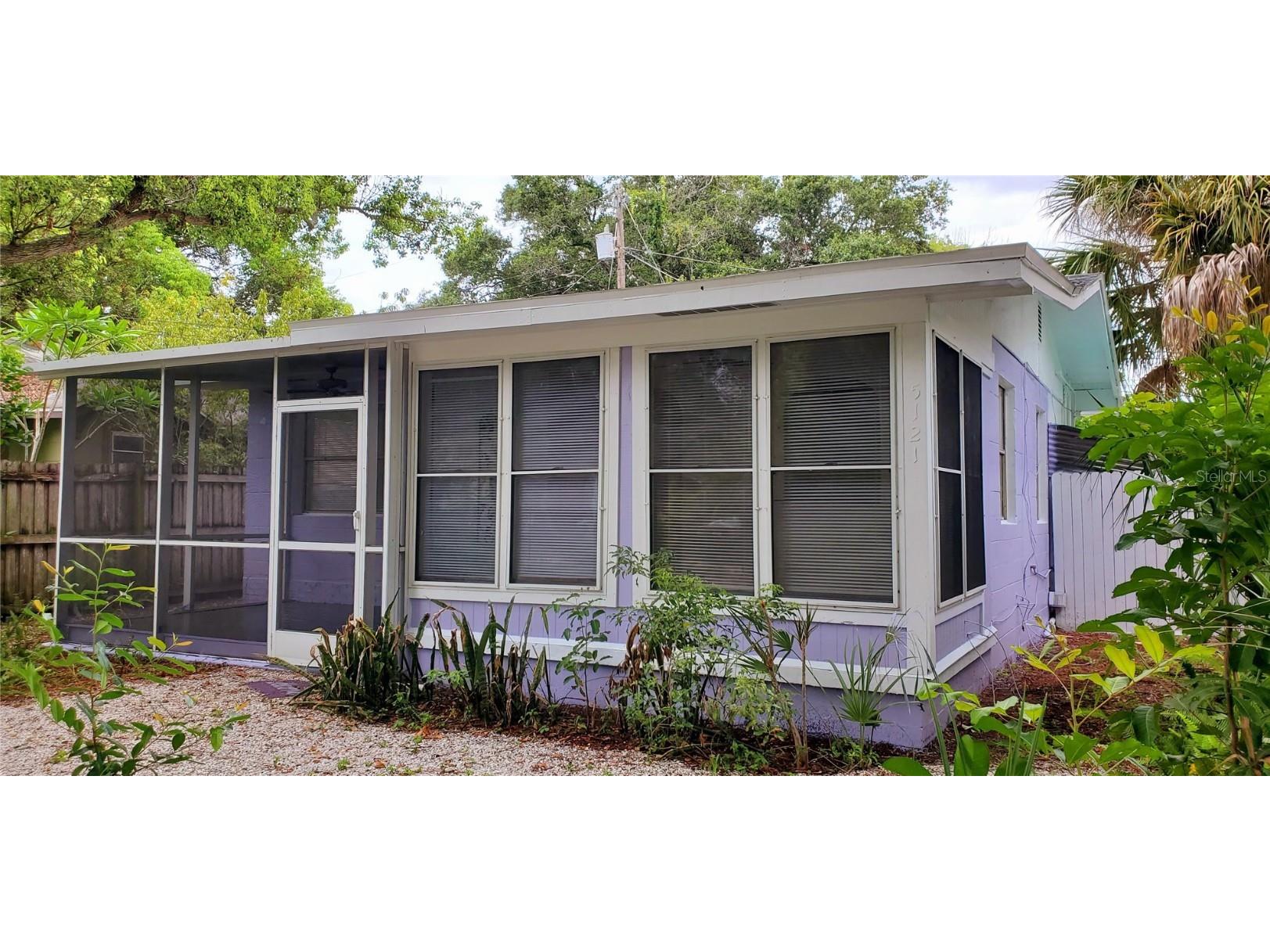 5121 Pine Grove Terrace S Gulfport FL 33707 U8234955 image1