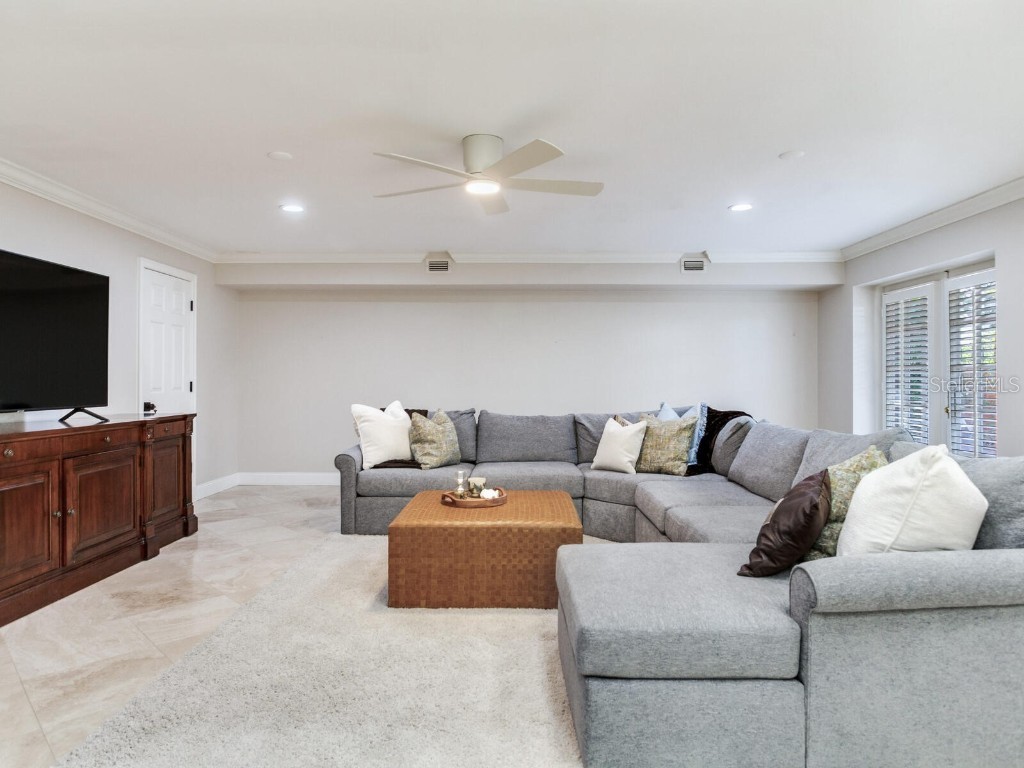 5121 S Nichol Street Tampa FL 33611 TB8444137 image69