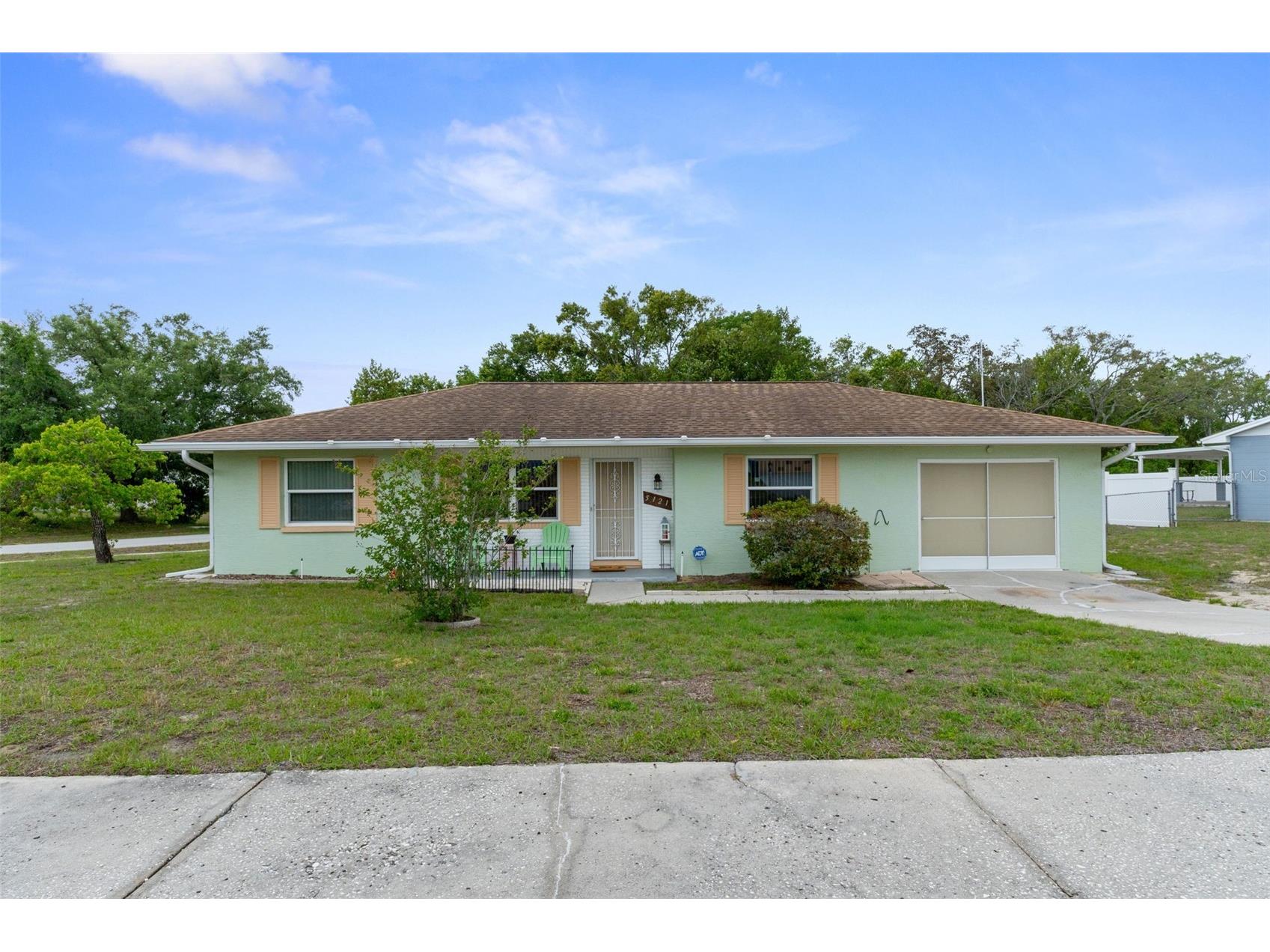 5121 Springwood Road Spring Hill FL 34609 W7884607 image1
