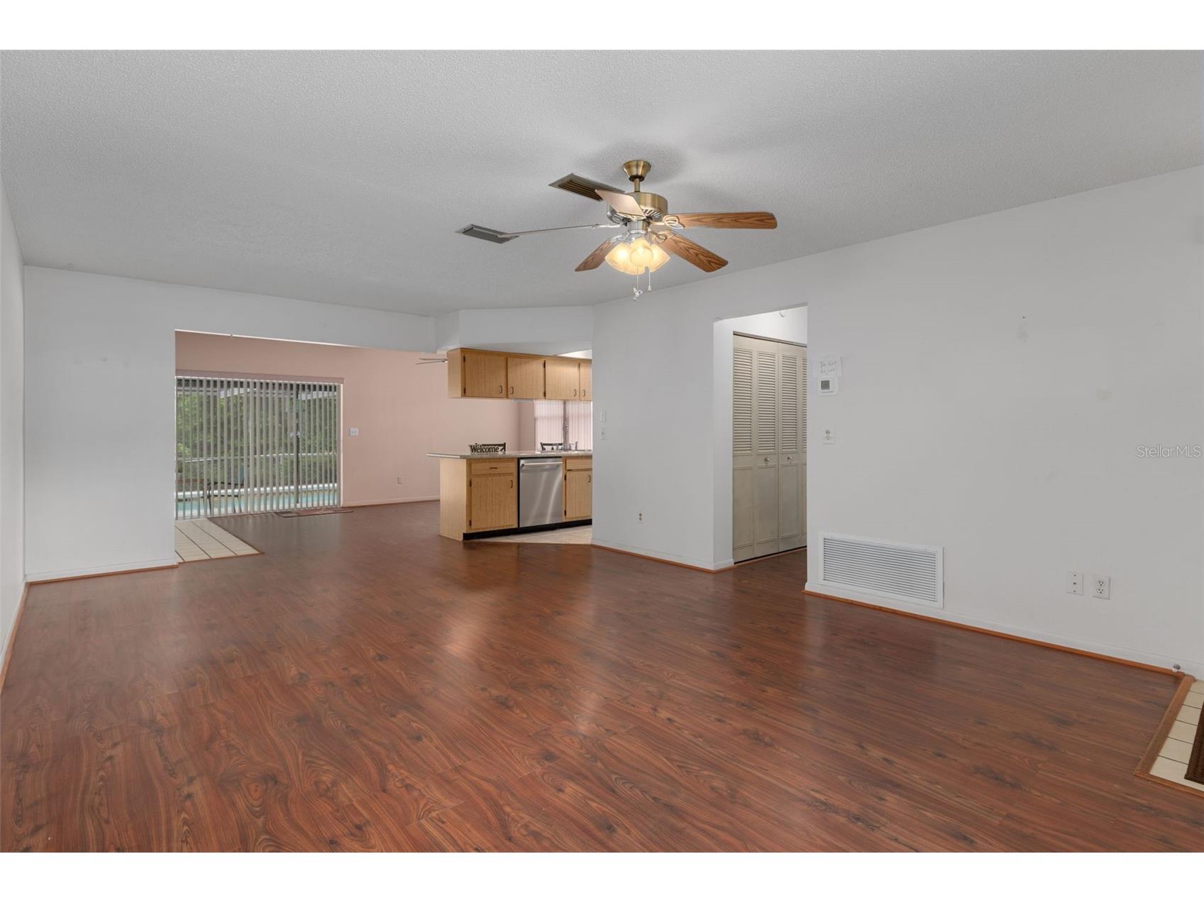 5121 Springwood Road Spring Hill FL 34609 W7884607 image10