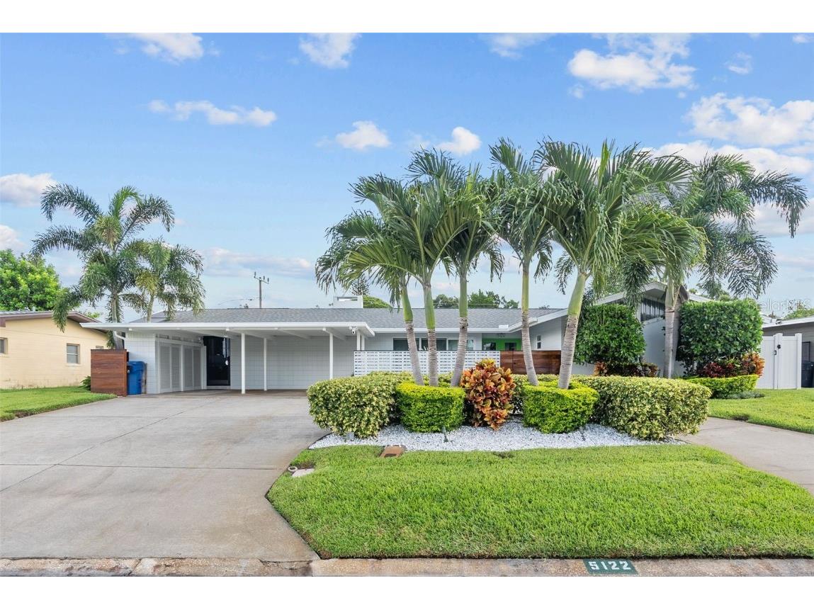 5122 39th Street S Saint Petersburg FL 33711 U8208390 image1