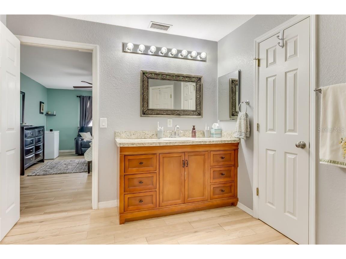 5122 Balmor Terrace North Port FL 34288 C7517192 image27