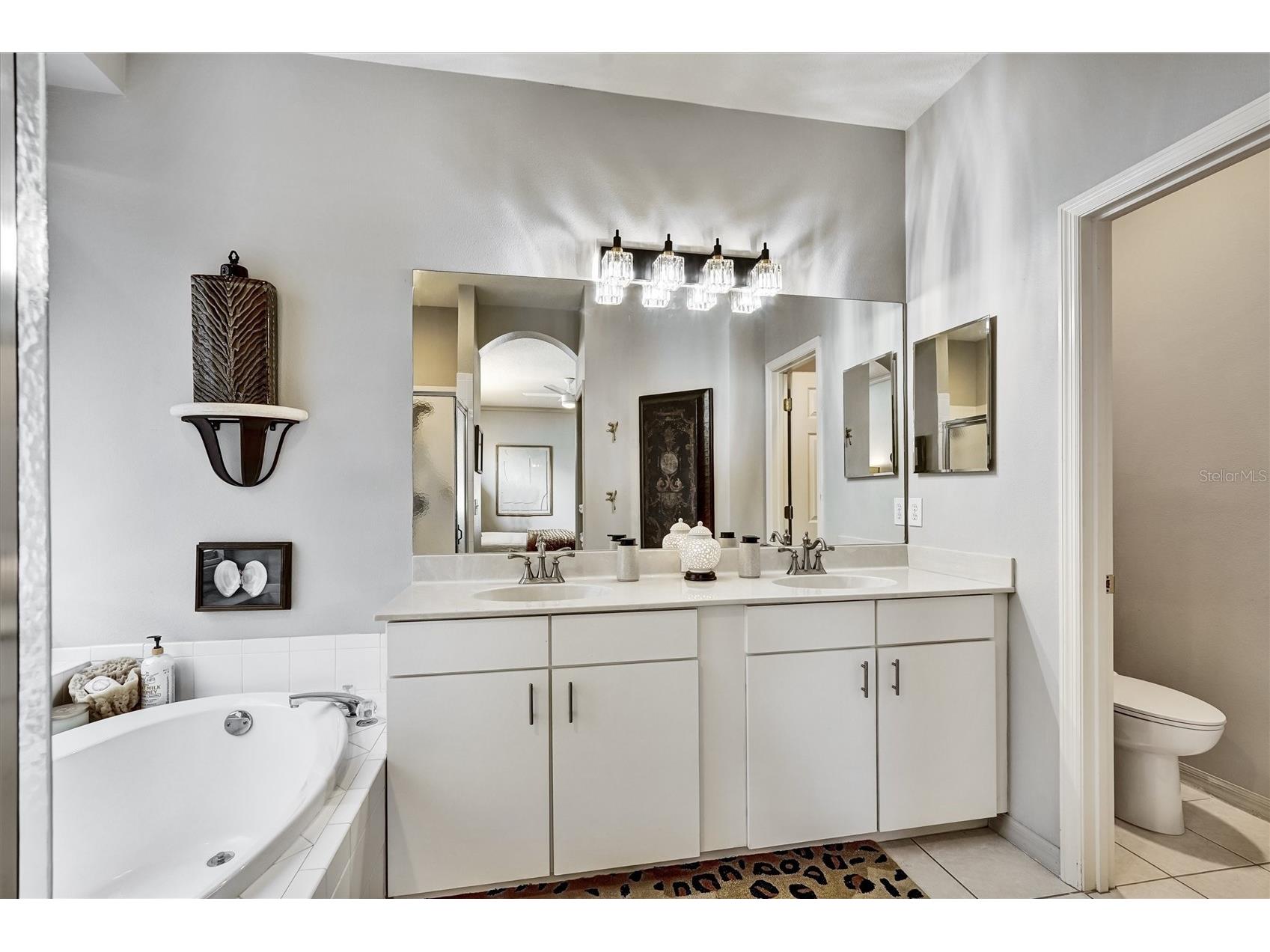 5122 Creekside Trail Sarasota FL 34243 A4683017 image30
