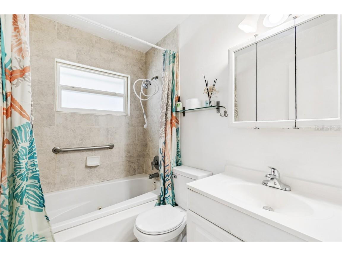 5122 Iris Drive N #12 Pinellas Park FL 33782 TB8449475 image11