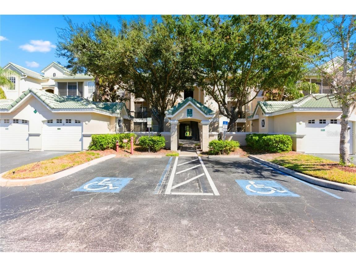 5122 Northridge Road #107 Sarasota FL 34238 A4670927 image1